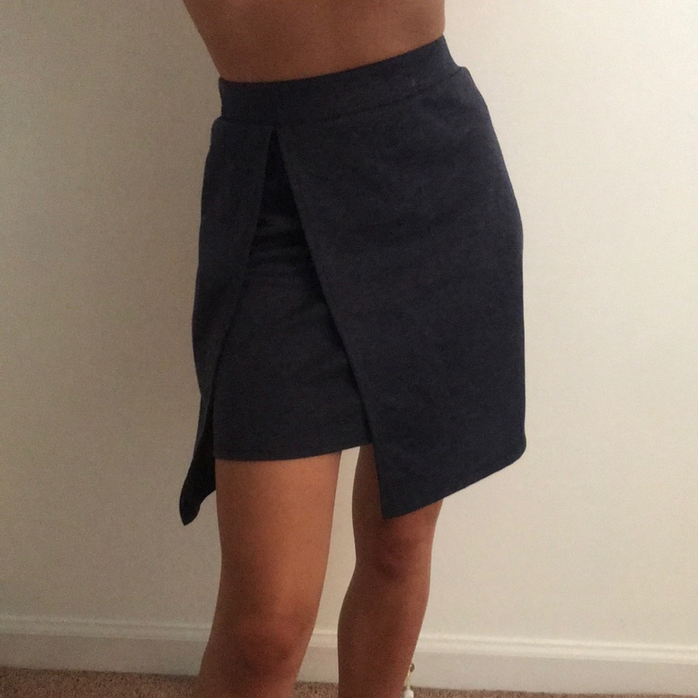 NWOT Navy Elastic Mini Skirt
